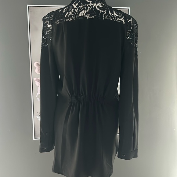 Alberto Makalli M longer lace upper button front blouse Bin G - Picture 6 of 9